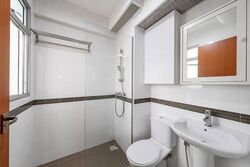 Sengkang West Way (Sengkang),  #568556041